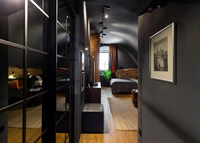 #Stayhere - Historic Vilnius Old Town Chic Studio