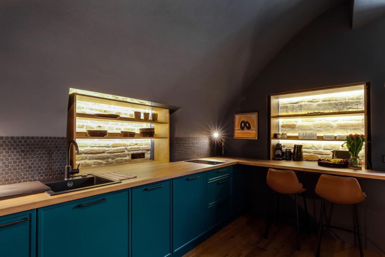 #stayhere - Historic Old Town Chic