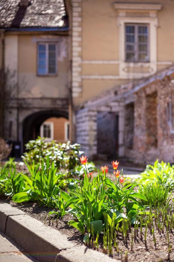 #stayhere - Historic Old Town Chic *