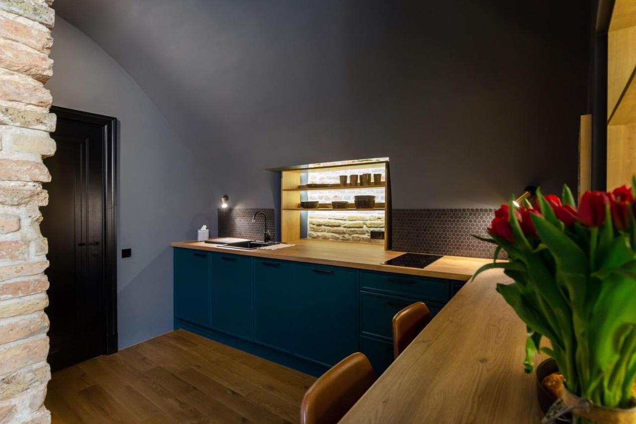 #stayhere - Historic Old Town Chic *